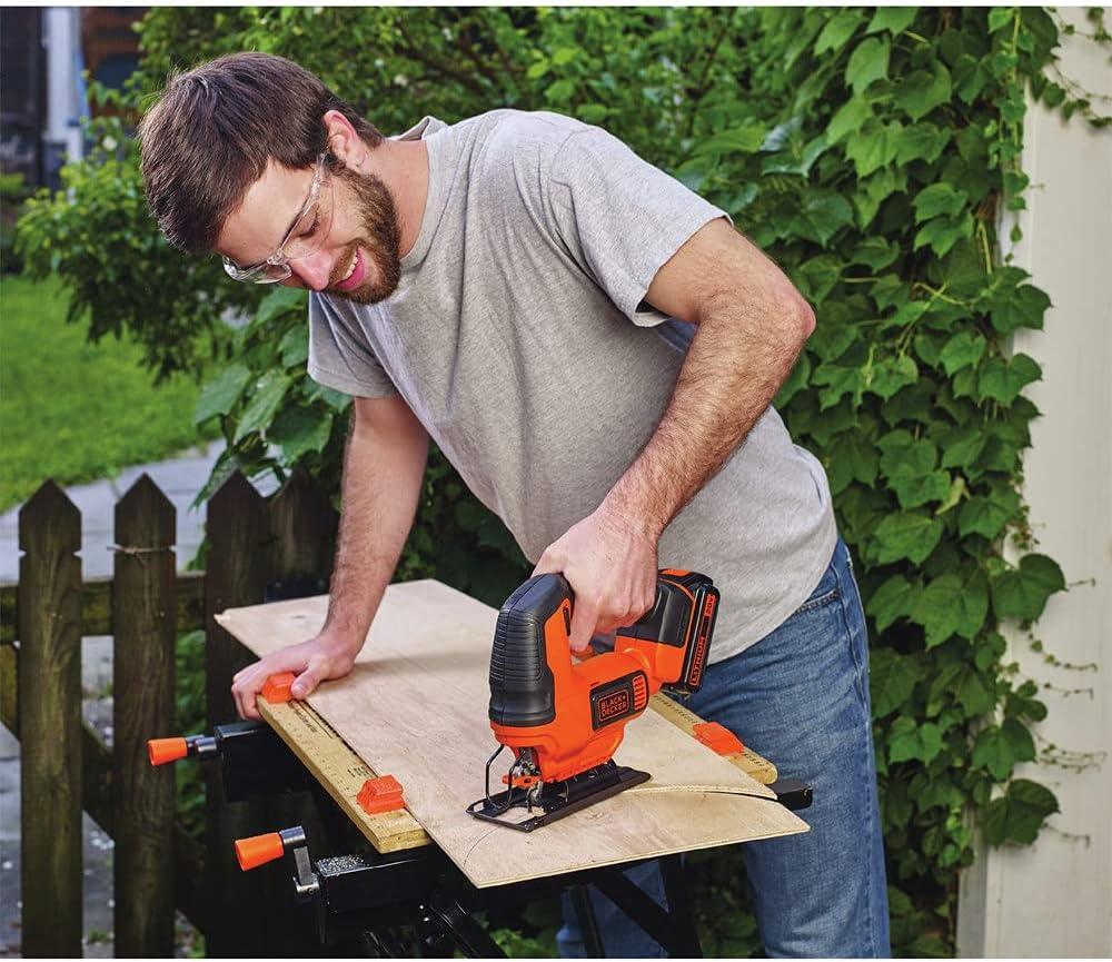 imageBLACKDECKER 20V MAX POWERCONNECT Cordless Jig Saw BDCJS20CJigSaw