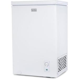 BLACK+DECKER 5.0 Cu. Ft. Chest Freezer, Holds up to 175 Lbs. of Frozen Food with Organizer Basket(2.7 Cu. Ft.)