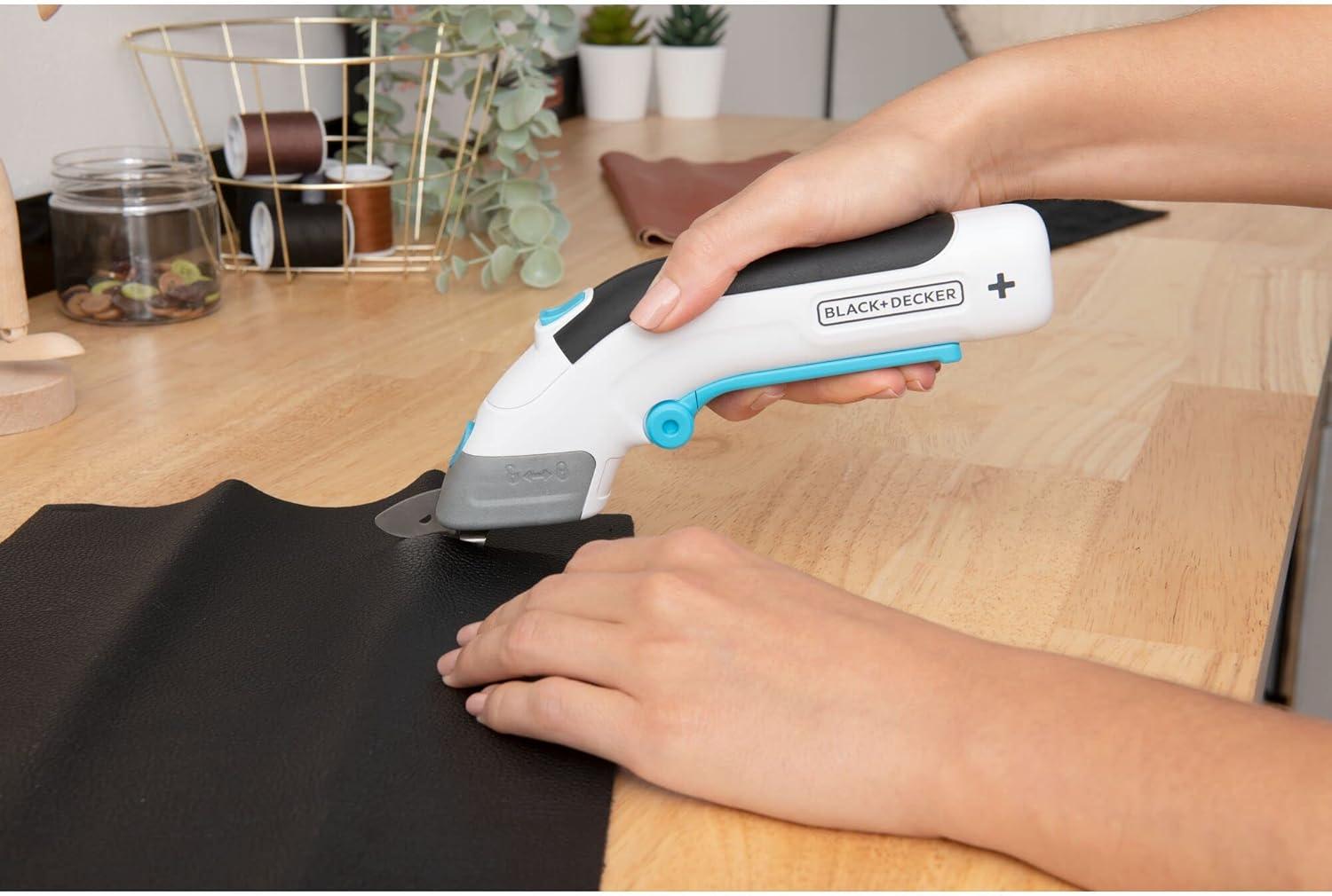 imageBLACKDECKER 4V MAX Cordless Electric Fabric Craft Scissors USB Rechargeable BCSC115FF