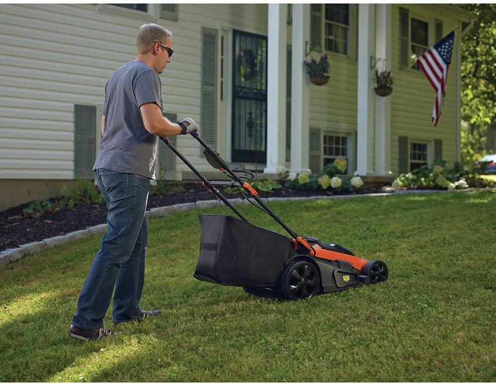 imageBLACKDECKER CM2043C Cordless Mower 2040V Cordless Mower Kit