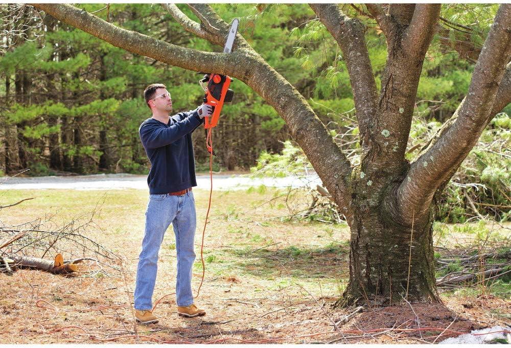 imageBLACKDECKER Electric Chainsaw Corded 18Inch 15Amp Lightweight Chain Saw with Automatic Oiler CS1518Chainsaw